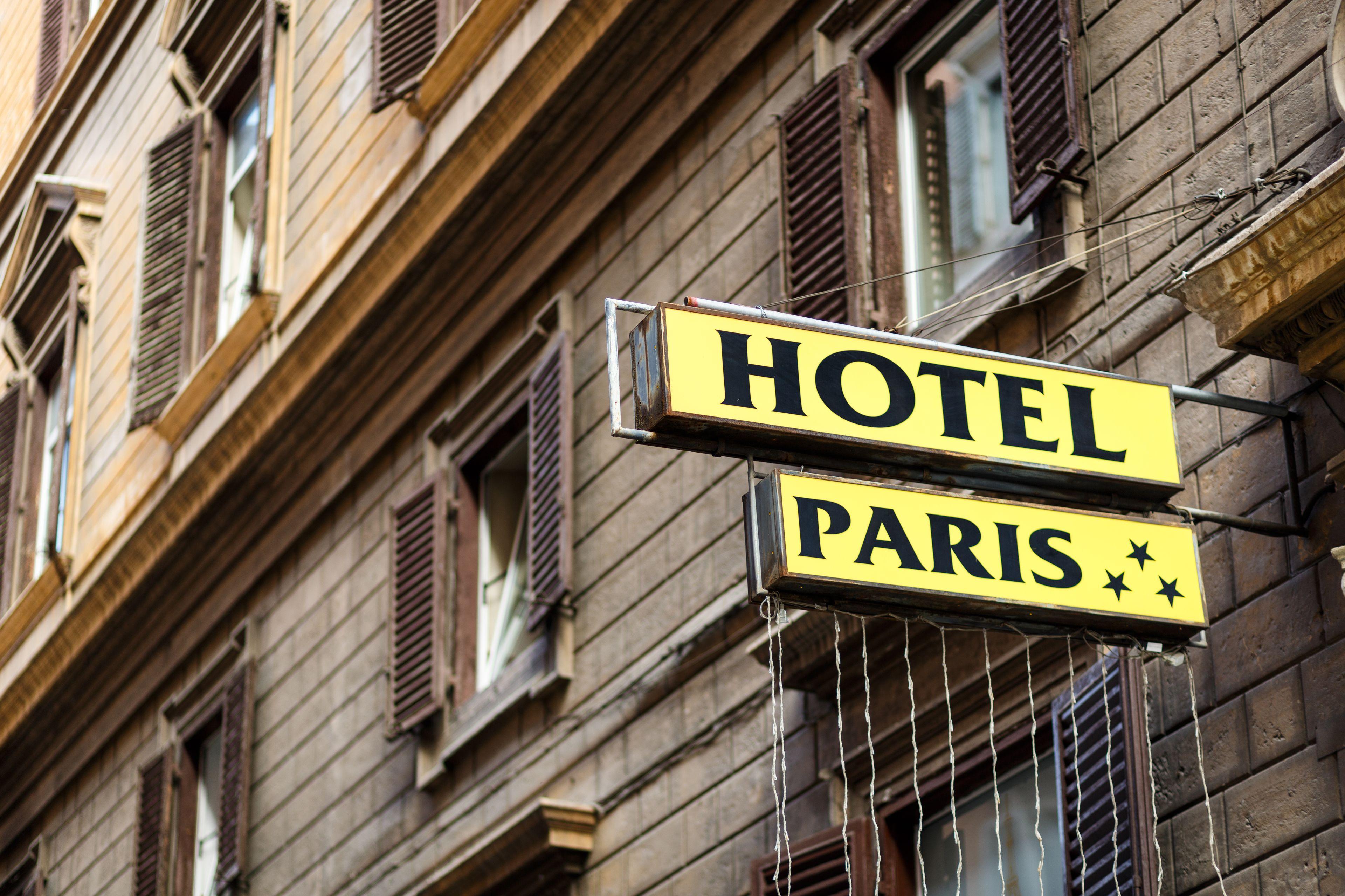Hotel Paris — Foto 1